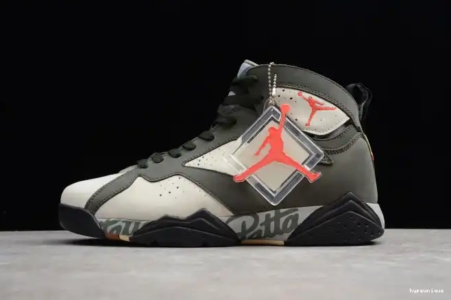 HYPE 7 Jordan Air x Patta Icicle AT3375-100 0526